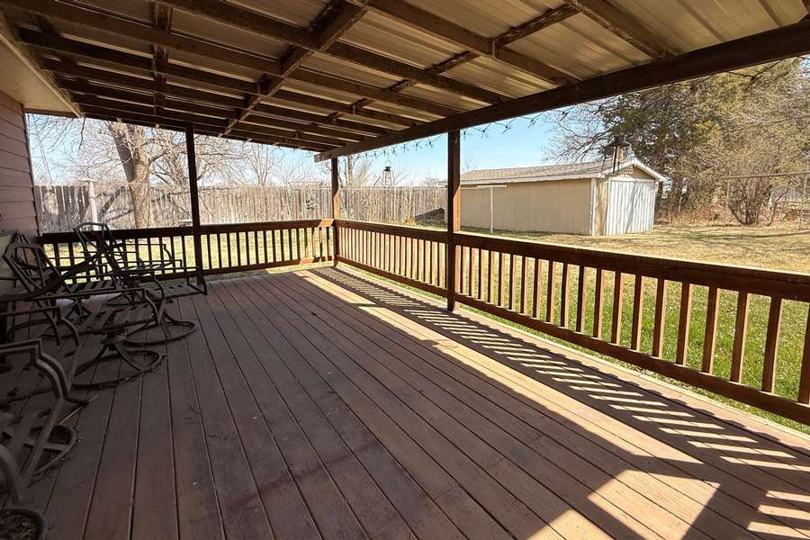 garage patio.jpg